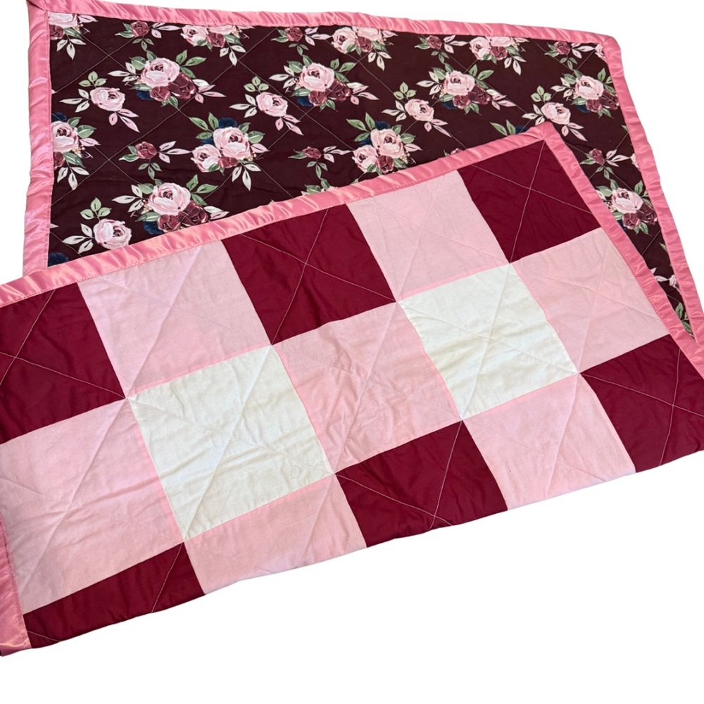 Handmade Pink Patchwork Baby Quilt 32x45 | Floral Reversible Blanket | New - Picture 2 of 6
